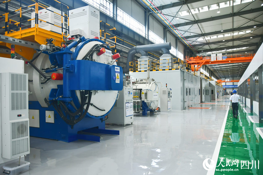 �����׸�ȼ���ǻ�������ظ���͸ƽҶƬ��Ϳ���ֻ����ߡ��������������������� ��������