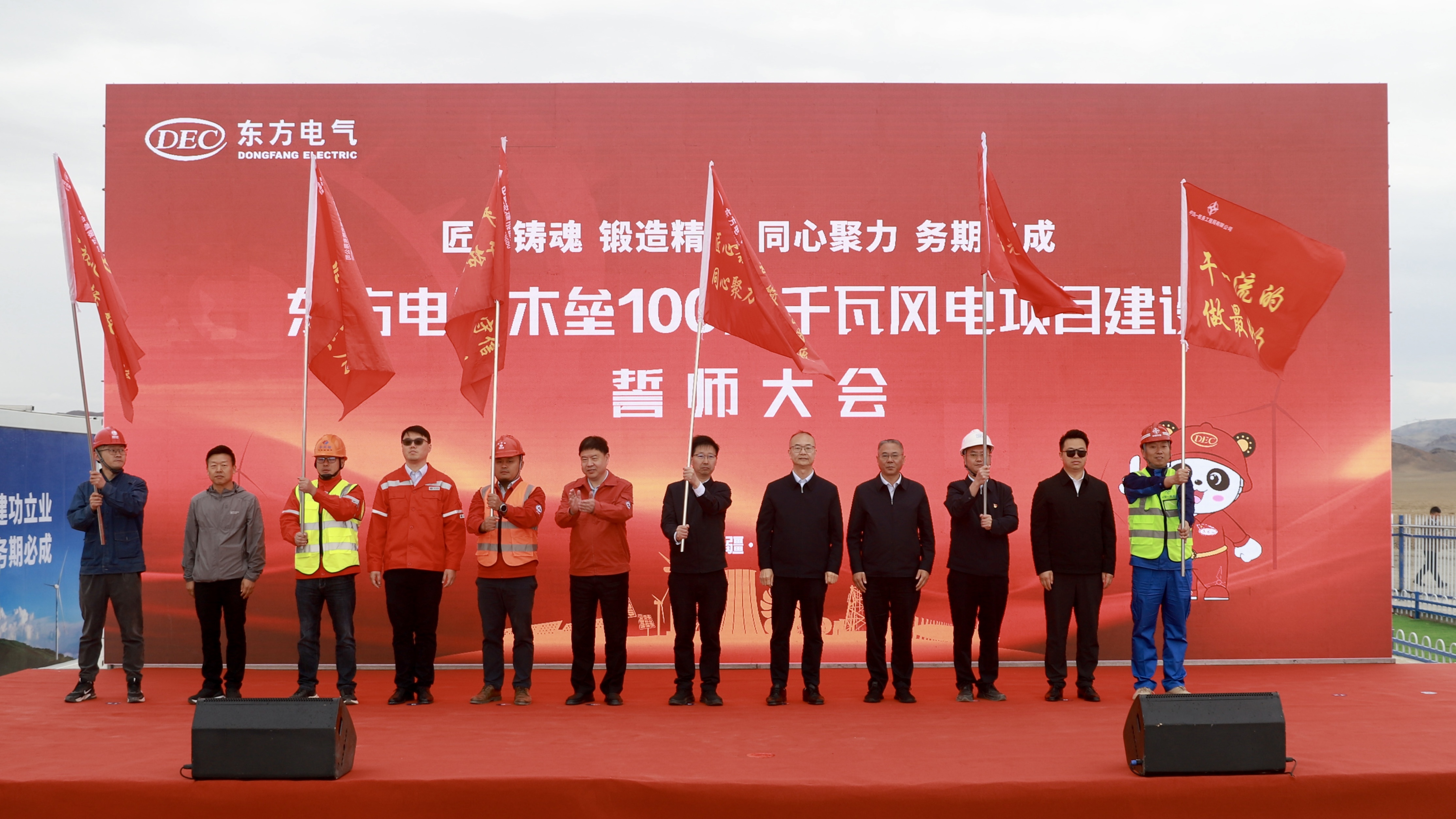 6731��������ľ��100��ǧ�߷����Ŀ������ʦ����ֳ�